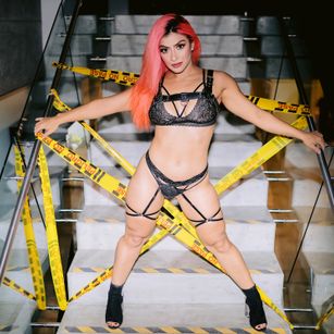 Model - Alessia_Lee heels