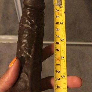 Model - Simone Savage femdom