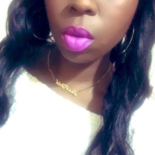 Model - Simone Savage footfetish