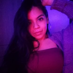Model - LUNALATINA99 sexy