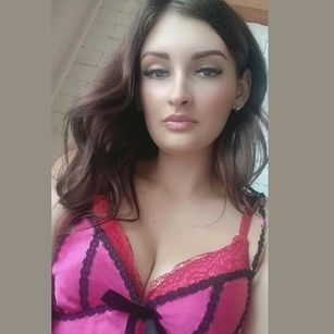 Model - CharmingDiana sexy