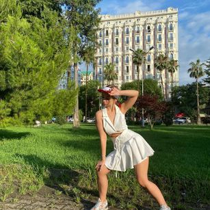 Model - AppleBrandy blowjob