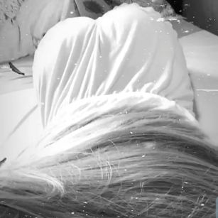 Model - SkylerWhite curvy