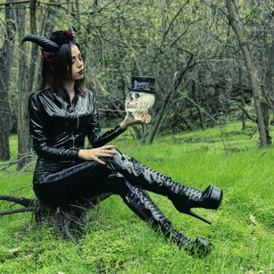 Model - Lilith Dagmar cuckold