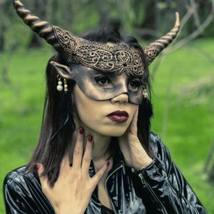 Model - Lilith Dagmar joi