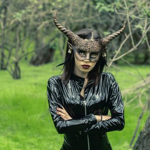 Model - Lilith Dagmar sph