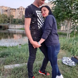 Model - DerekKarinas striptease