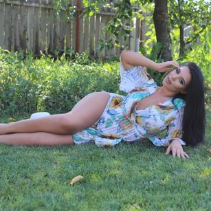 Model - AlyssaDawn bigtits