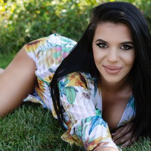 Model - AlyssaDawn heels