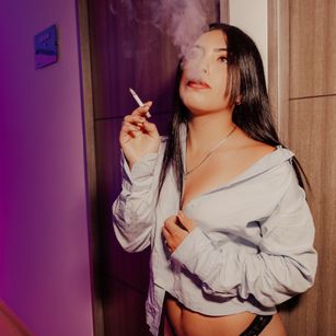 Model - JuliethWolker latina