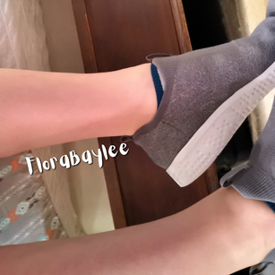 Model - Flora Baylee fetish