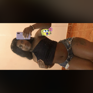 Model - Ashanti B squirt