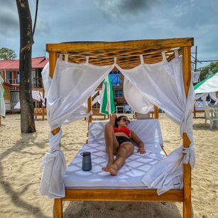 Model - CherrySanders bigtits