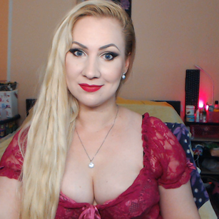 Model - Miss Lexy Gold femdom