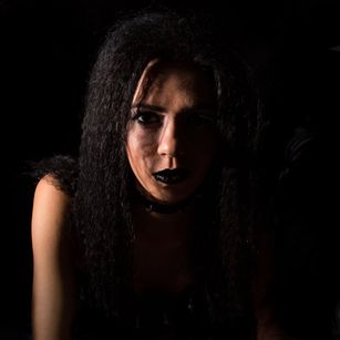 Model - Lilith Dagmar dom