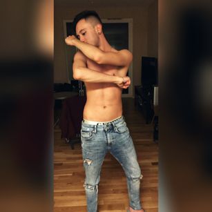 Model - Santiago Smith dildo