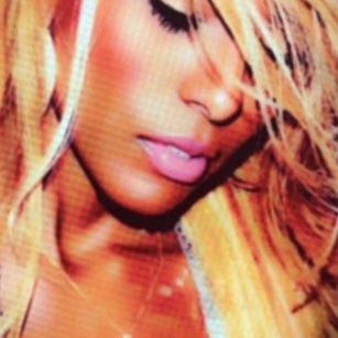 Model - EcLIPsService goddess