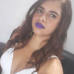 Model - xAudreyQueenXX biglips