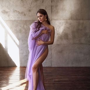 Model - Kitty_Kiss flirting