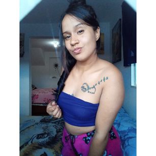 Model - LindaRouge bigass