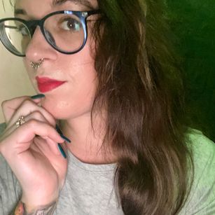 Model - FreakyFunFeline sex