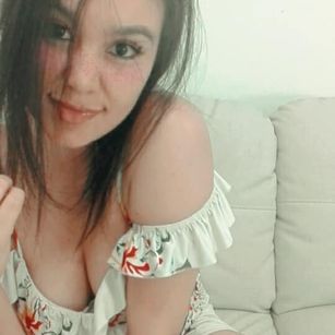 Model - Melina naked