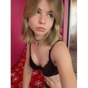 Model - DolceVita25 student