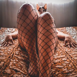 Model - Elizabeth Russov bigass