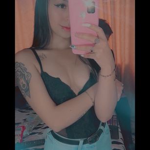 Model - Melodyf_ bondage