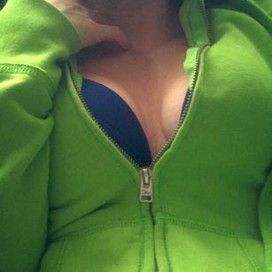 Model - FlirtyFun21 4