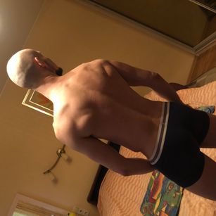 Model - Antawnata bigfeet