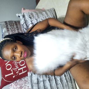 Model - Queen Diva humiliation