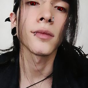 Model - Key Oz tattoo