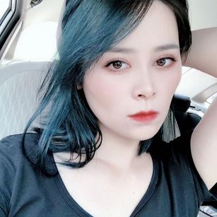 Model - rongrong naked