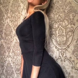 Model - Kira Awesome heels