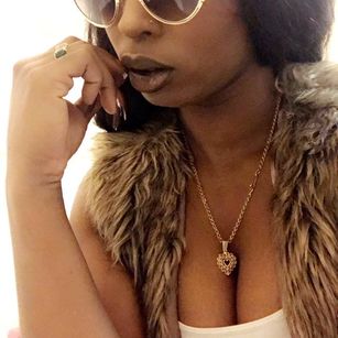 Model - Farrah Monroe Flexmuscle