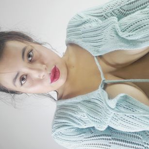 Model - Lola downes squirt