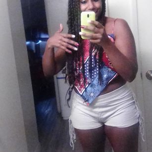 Model - xochilmymy lovely