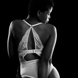 Model - FoxyRoxxy black