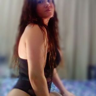 Model - SweetAlanisLuna play