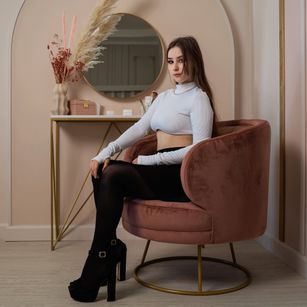 Model - PenelopeShy shy