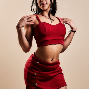 Model - Laura_fiore shaved