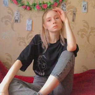 Model - AlliciaSanders show