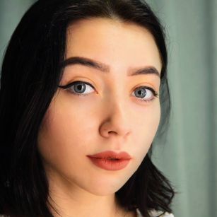 Model - Emily Nichols shy