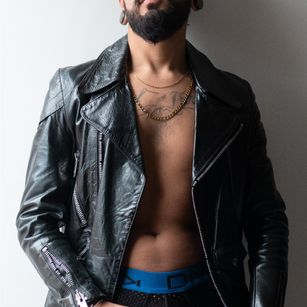 Model - Gaspar_Black666 bigcock