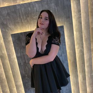 Model - LiannaAh fetish