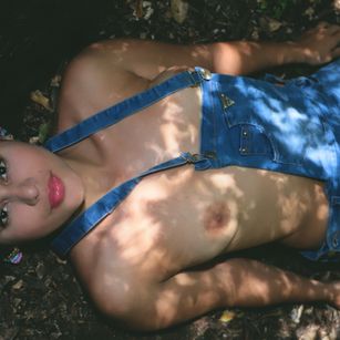 Model - Giselle Gomez bigass