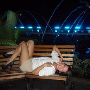 Model - Katheryn Kerritz latina