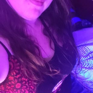 Model - Cassexy squirt