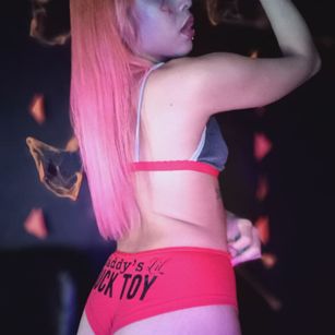 Model - africa gonzalez anal